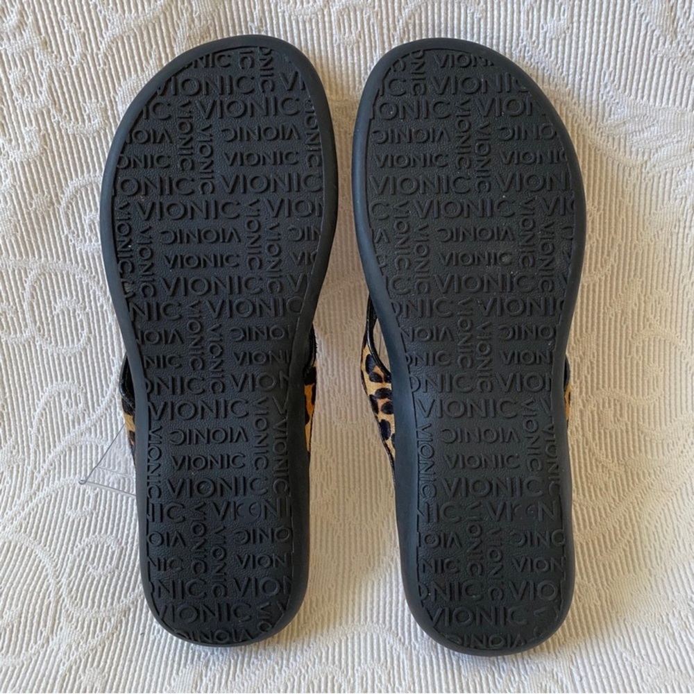 Suede & leather, Ortho heel, leopard print Vionic sandals - size 9 - Picture 6 of 9